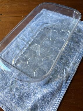 Clear Plastic Egg Holder Carry Tote with Lid